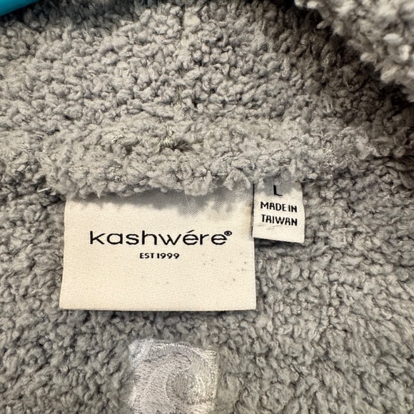 Kashwere Hampton Chenilla Classic™ & Spa Slippers - Picture 5 of 8